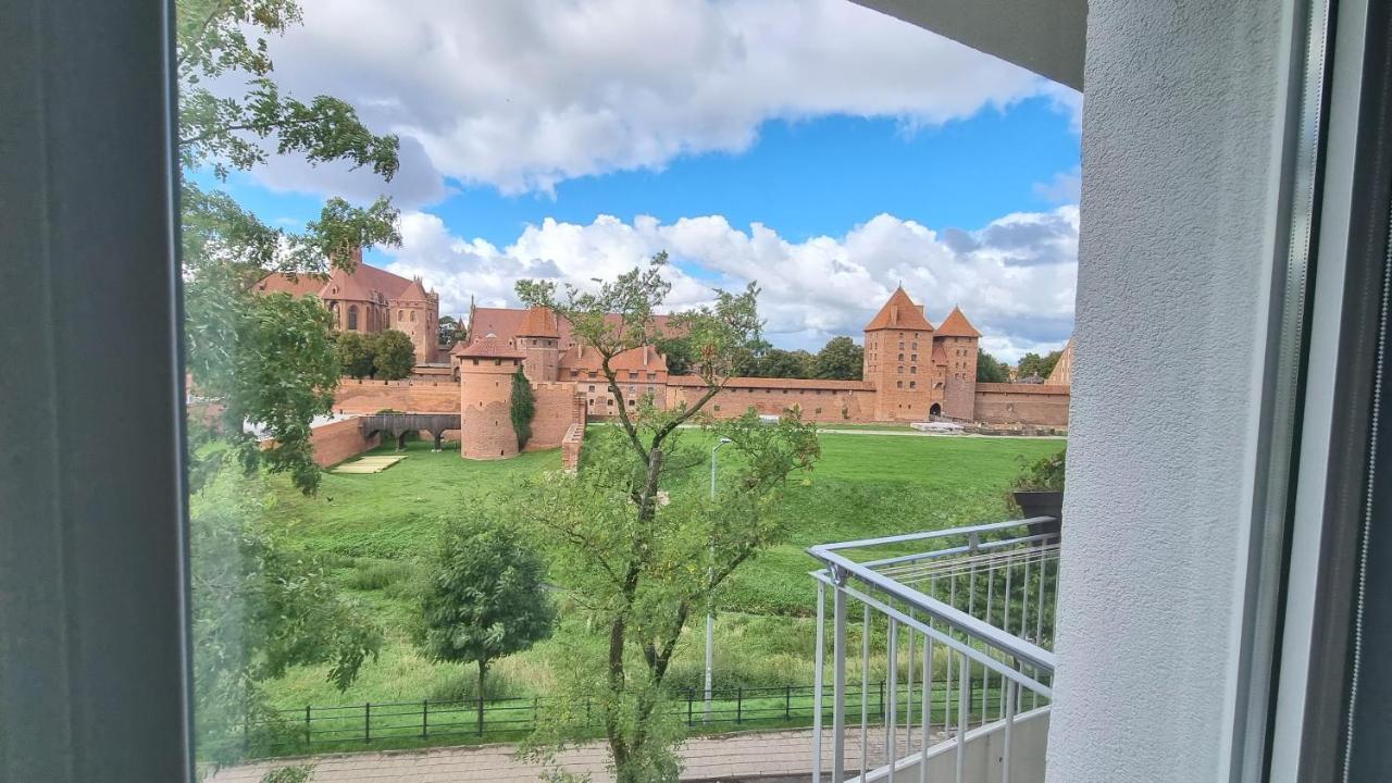 Apartament Okno Na Zamek Malbork Eksteriør bilde