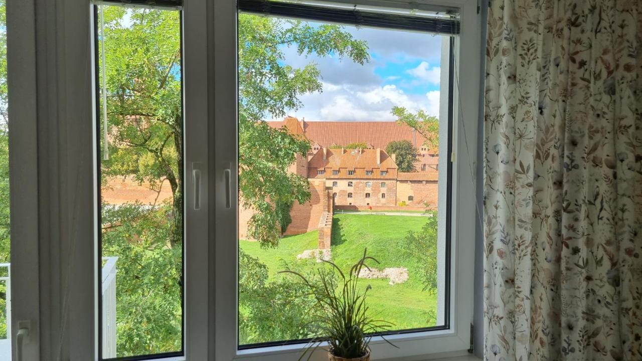 Apartament Okno Na Zamek Malbork Eksteriør bilde